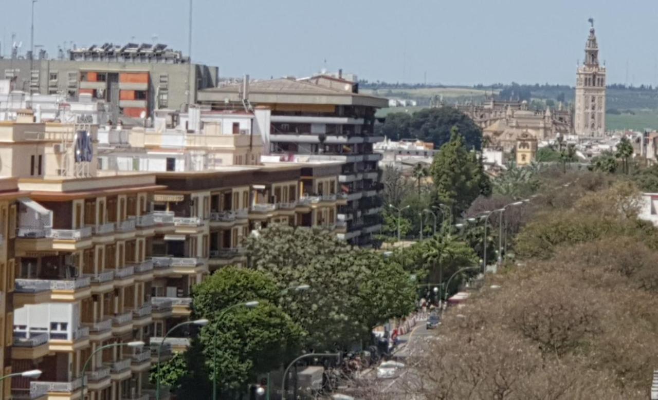 NUEVO 3 dormitorios y vista a la Giralda junto a Sanchez Pizjuan Sevilla Exterior foto